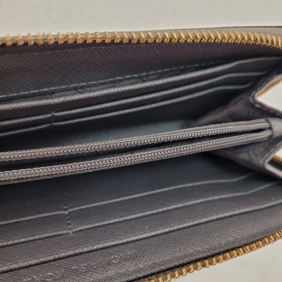 Michael kors Bifold gray leather wallet - Picture 8 of 12